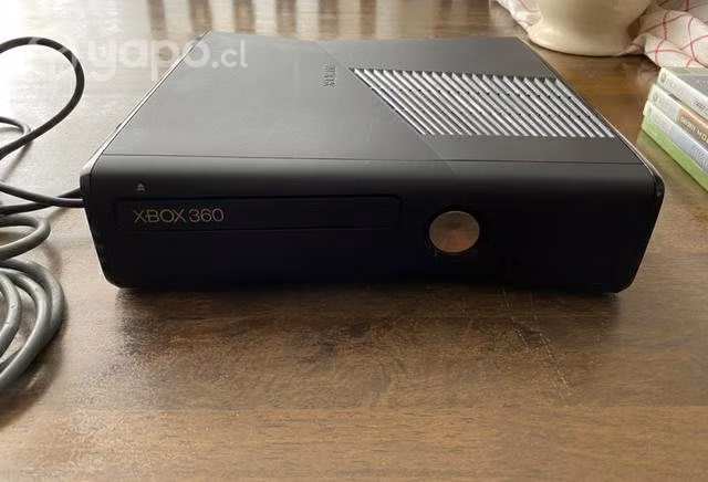 Xbox 360 Slim