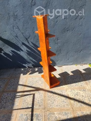Porta maceteros de madera