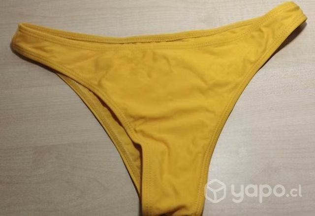 Hermoso traje de baño talla S - Imagen 3