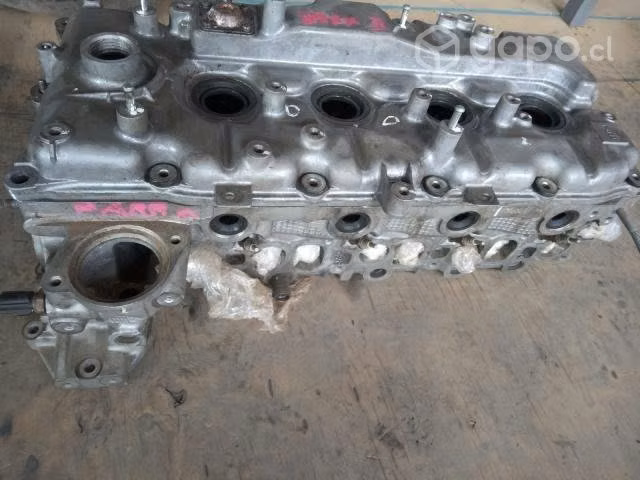 2-23 Culata Dmax - 50 camionetas en desarme