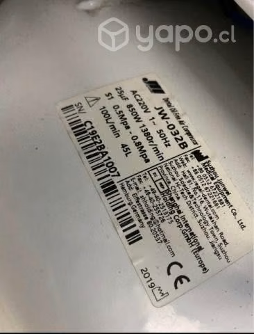 Sillón dental Kavo y compresor insonoro