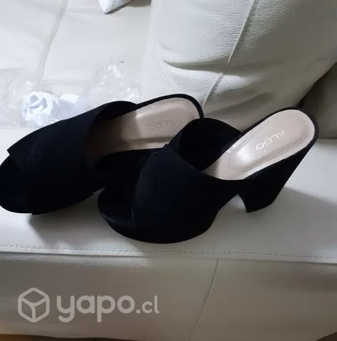 Sandalia aldo cuero gamuza 37
