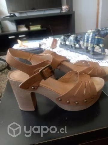 Sandalias