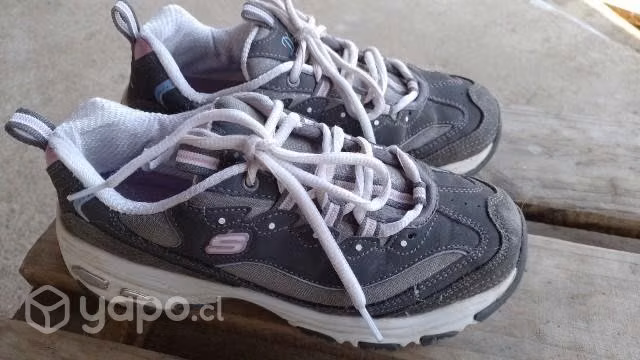 Zapatilla y botin