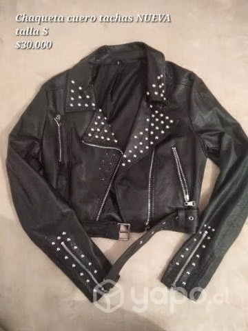 Chaqueta cuero tachas