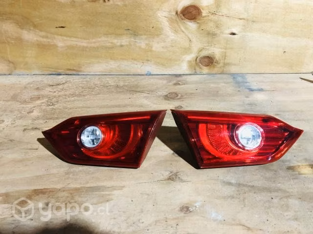 Foco trasero maleta Infiniti Q50 - Imagen 2