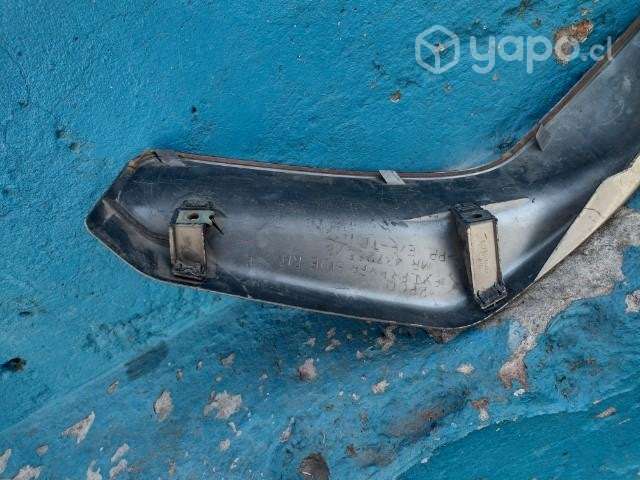 Extensión de parachoque Mitsubishi Montero 2001 - Imagen 9