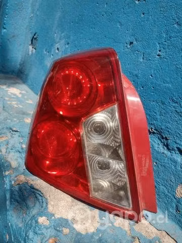 Foco tras izq Chevrolet optra 2003-10