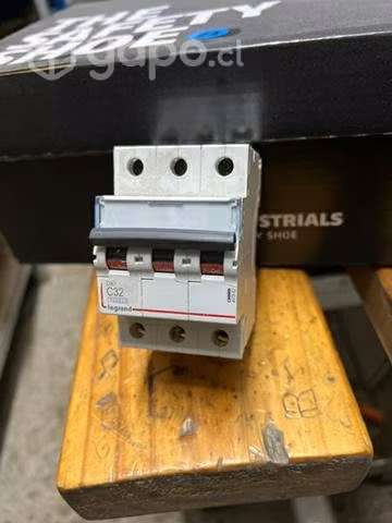 Interruptor automático