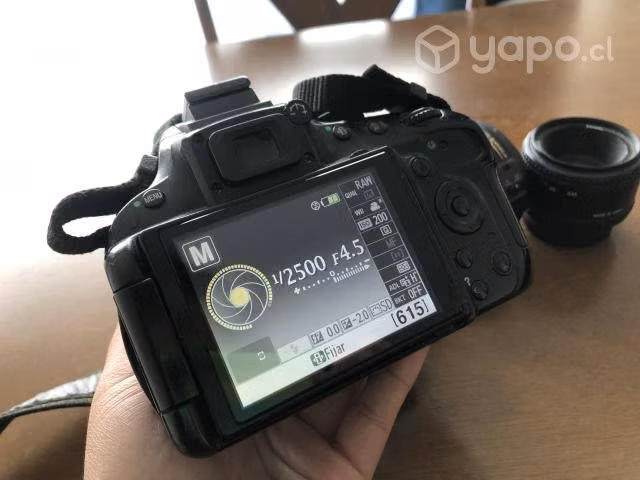 NIKON d5100