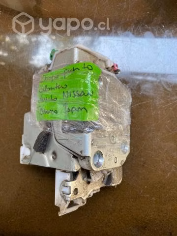 Chapa puerta del derecha Nissan Terrano 2010 basic