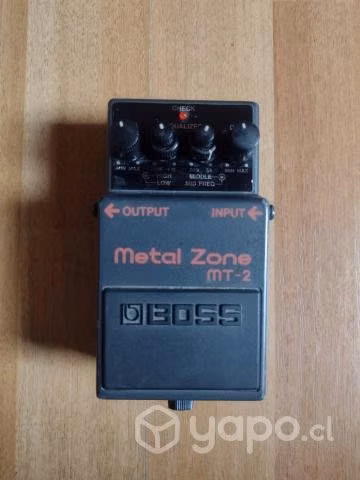 Pedal Boss Metal Zone Usado