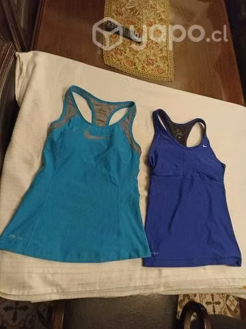 Poleras NIKE talla XS