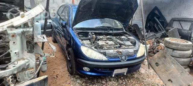 Farol Peugeot 206 desarme - Imagen 2