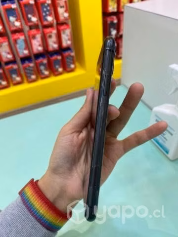 Iphone 11 64G - Imagen 4