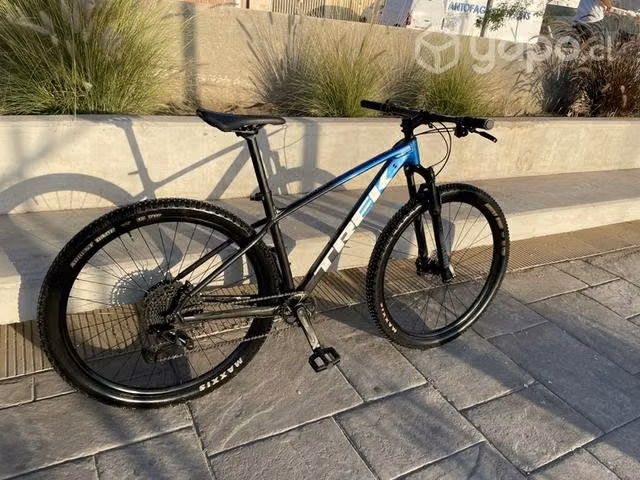 Trek Marlin 8 2022
