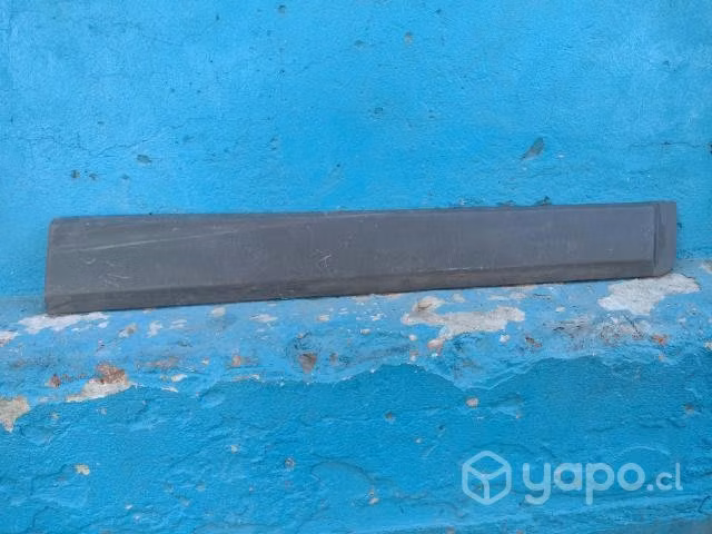 Moldura de puerta del der Chevrolet Captiva 2010