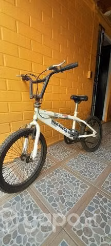 Bicicleta BMX - Imagen 2