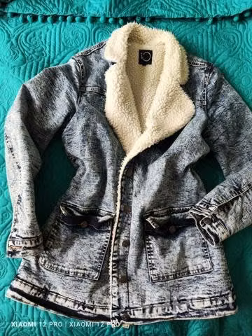 Chaqueta io