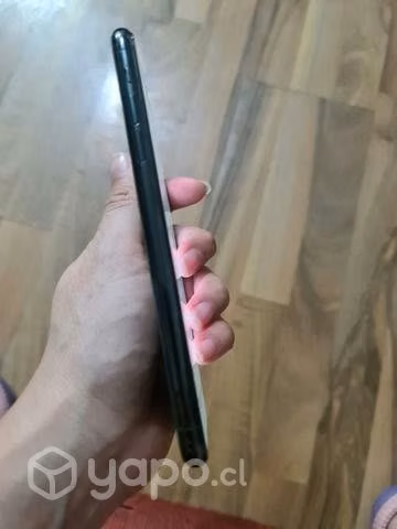 Iphone 11 pro max en perfecto estado - Imagen 2