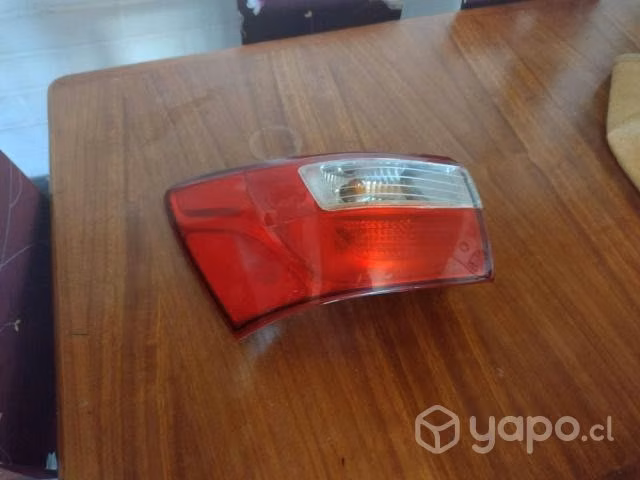 Farol trasero lh original kia rio 4 2016