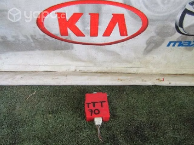 Modulo de control de puerta toyota 4runner 2004