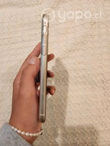 IPhone XR pocos meses de uso