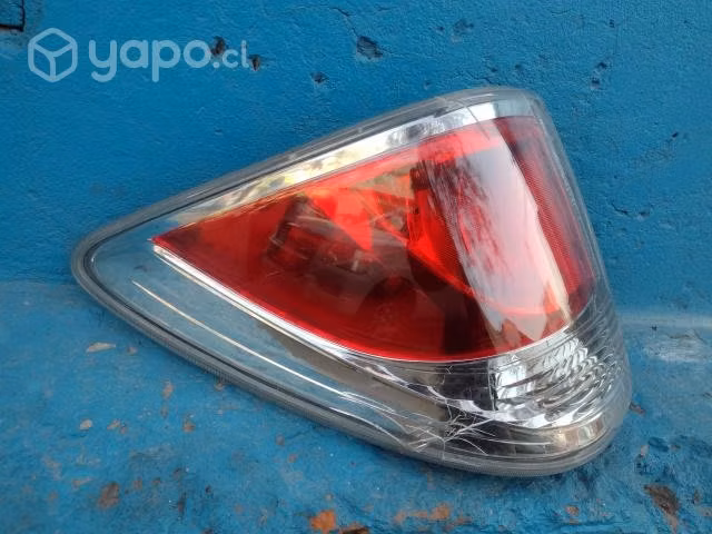 Foco trasero izq mazda bt - Imagen 3