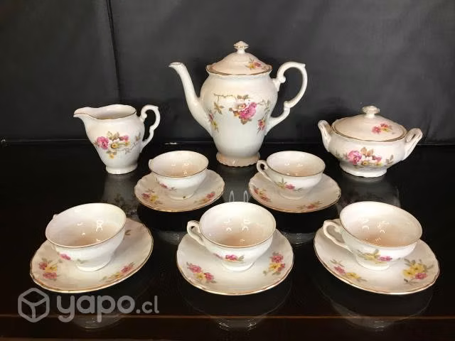 Juego te porcelana checa