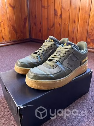 Nike gore- tex