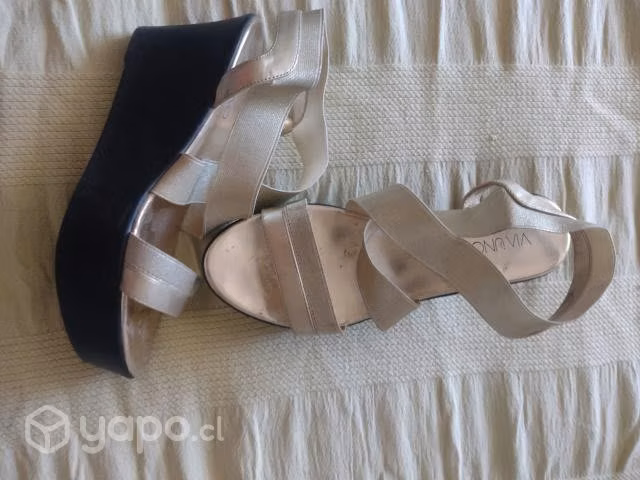 Zapatos y chalas - Imagen 3