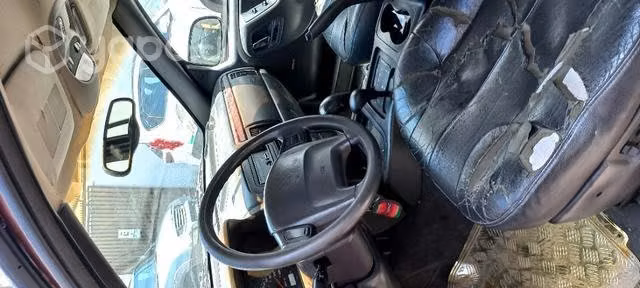 Farol Jeep Grand Cherokee WJ 2001 desarme