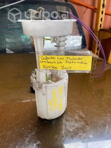 Chupador con flotador combustible Mahindra XUV500