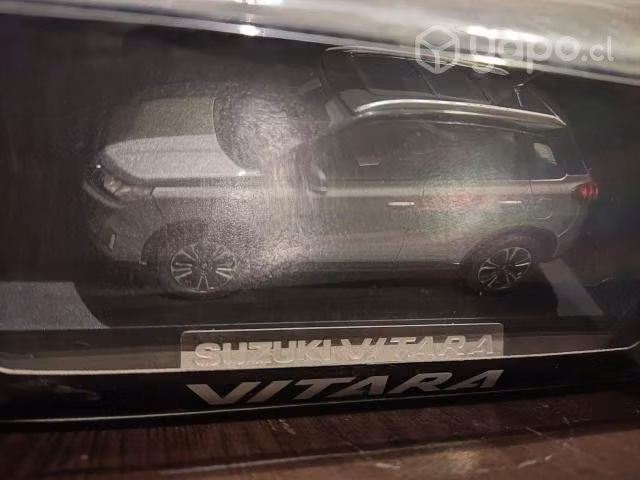 Suzuki Vitara escala 1/43 - Imagen 2