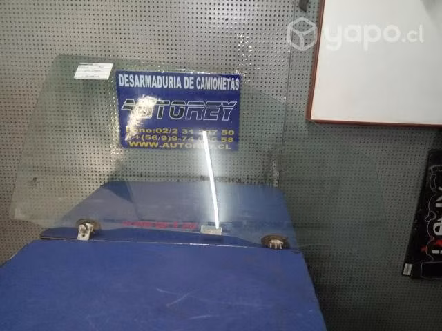 Vidrio del der chv Dmax 2012