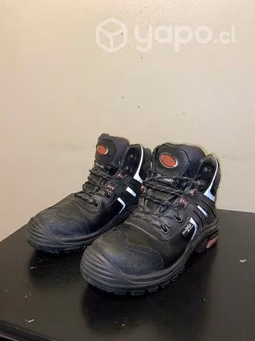 Bototos v-flex talla 42