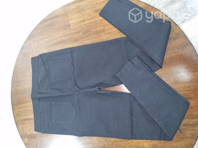 Pantalon elasticado