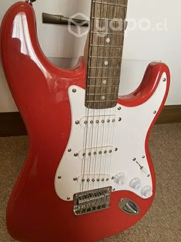 Guitarra Eléctrica Squier by Fender