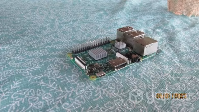 Raspberry Pi 3 Model b+ - Imagen 3