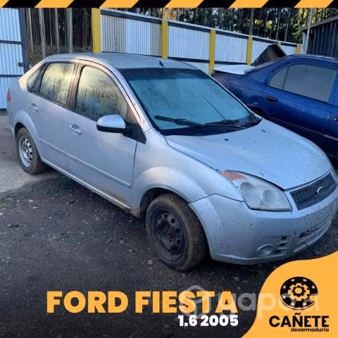 Parachoque Ford Fiesta 1.6 2005