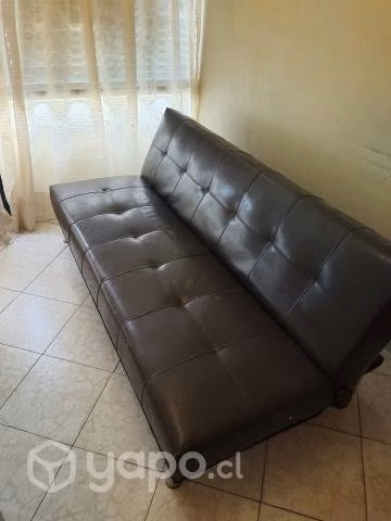 Comedor y Buffet Normando, Dos sitiales