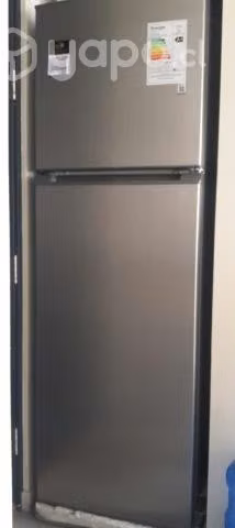 Nevera/refrigerador marca Midea