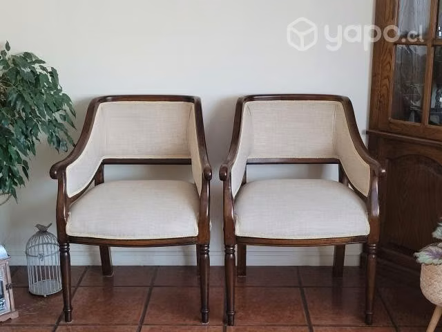 Sitiales de madera de castaño