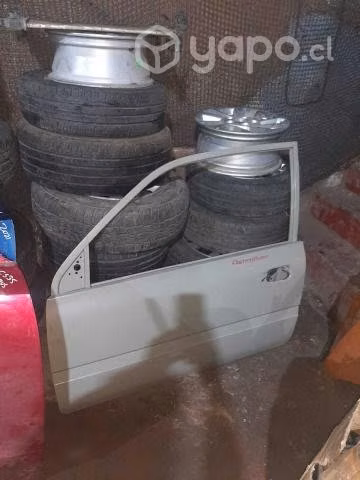 Suzuki alto 98 2 puertas lado izquierda nueva