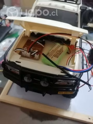 Toyota escala 1:10 coleccionable - Imagen 2