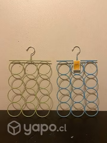 Colgadores aros/pañuelos/corbatas
