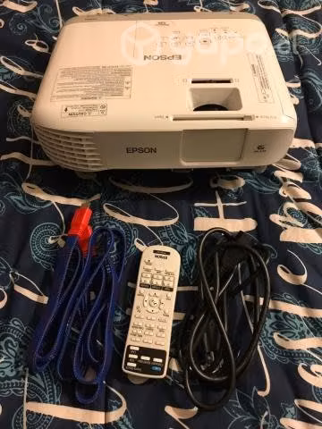 Proyector EPSON S39