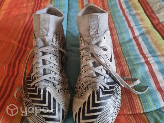 Zapatillas de futbol niño 35