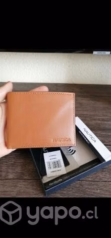 Billetera de cuero