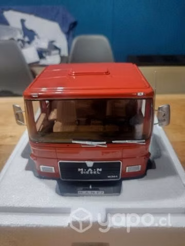 Camión escala 1.18